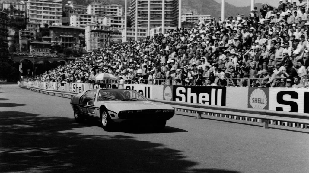 DMARGE Icons Motorsport Collection Dutch Fuel T-Shirt