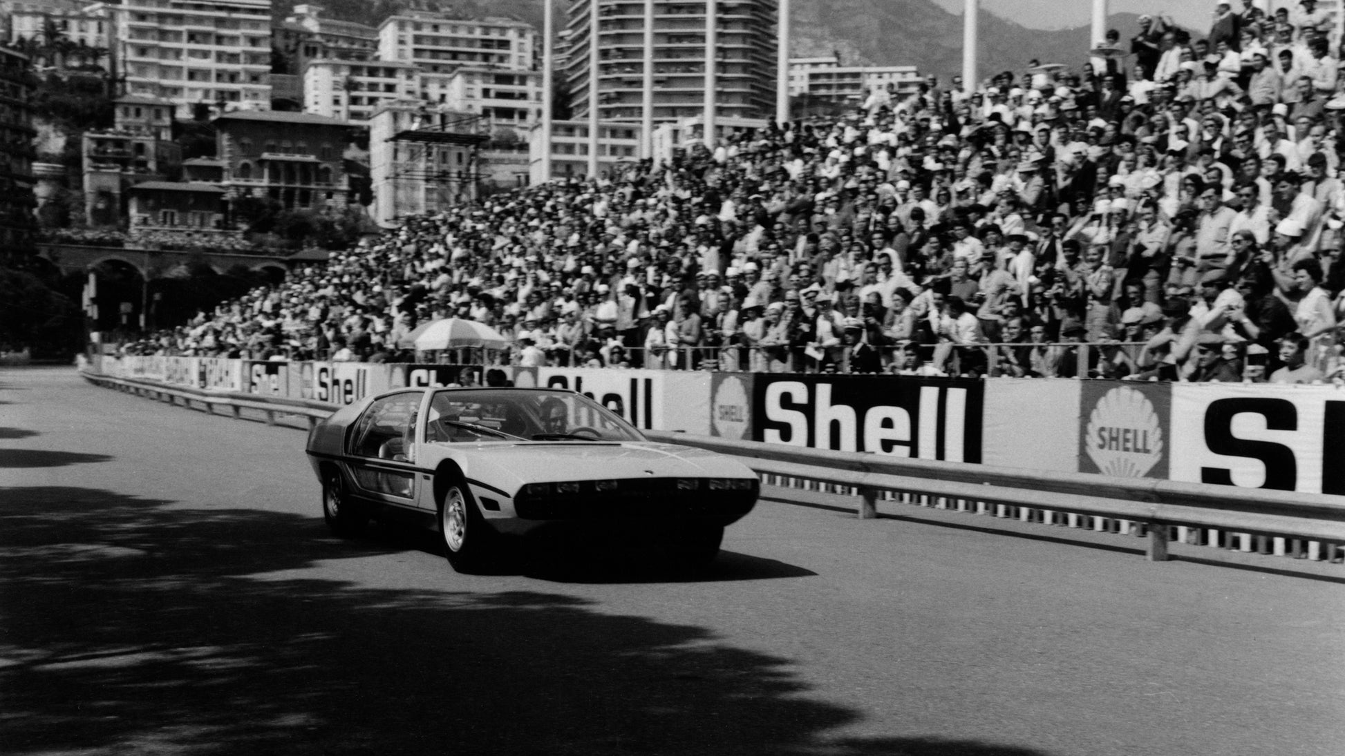 DMARGE Icons Motorsport Collection Dutch Fuel T-Shirt