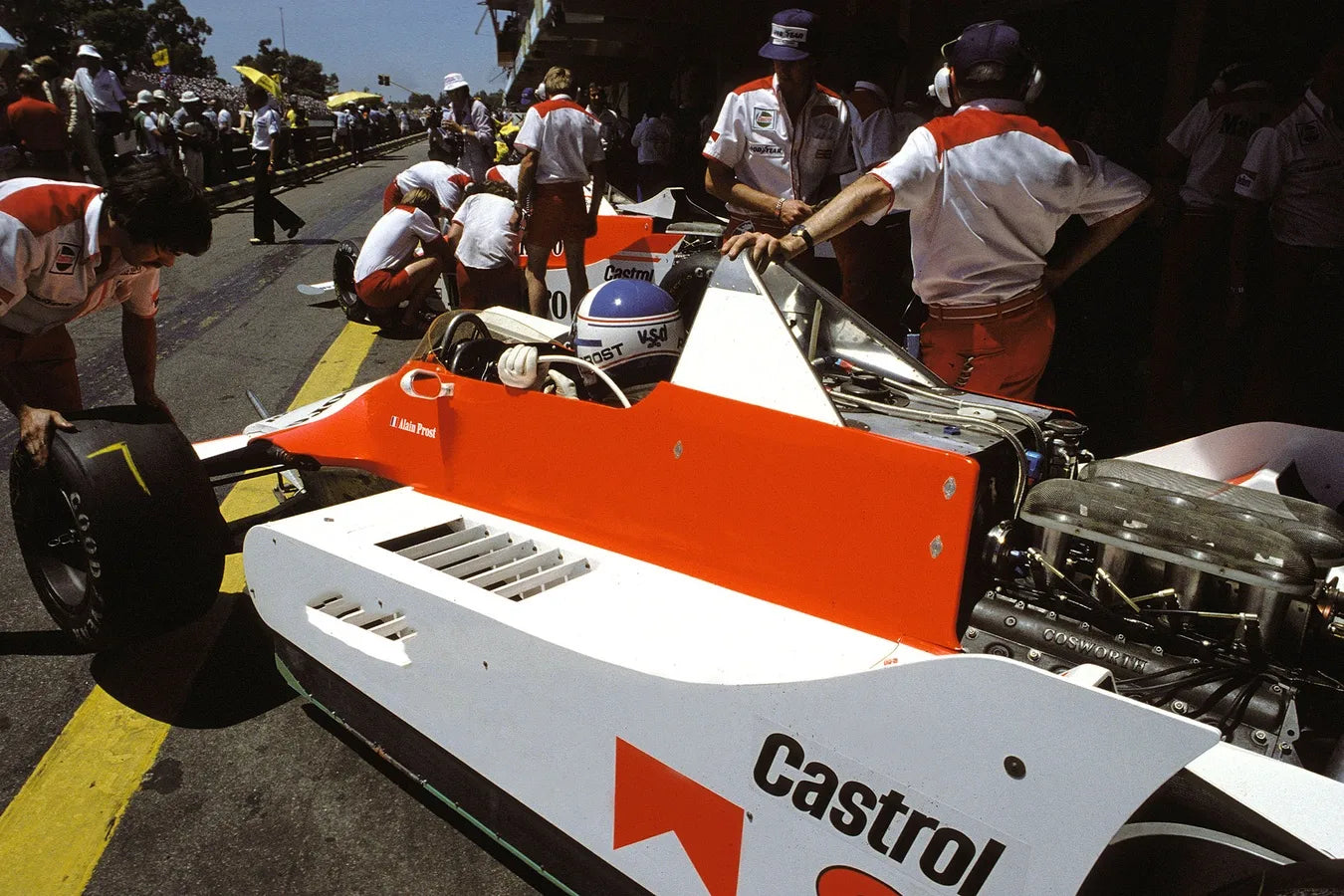 DMARGE Icons Motorsport Collection International T-Shirt